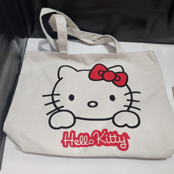 Hello kitty Bundle - Picture 2 of 6